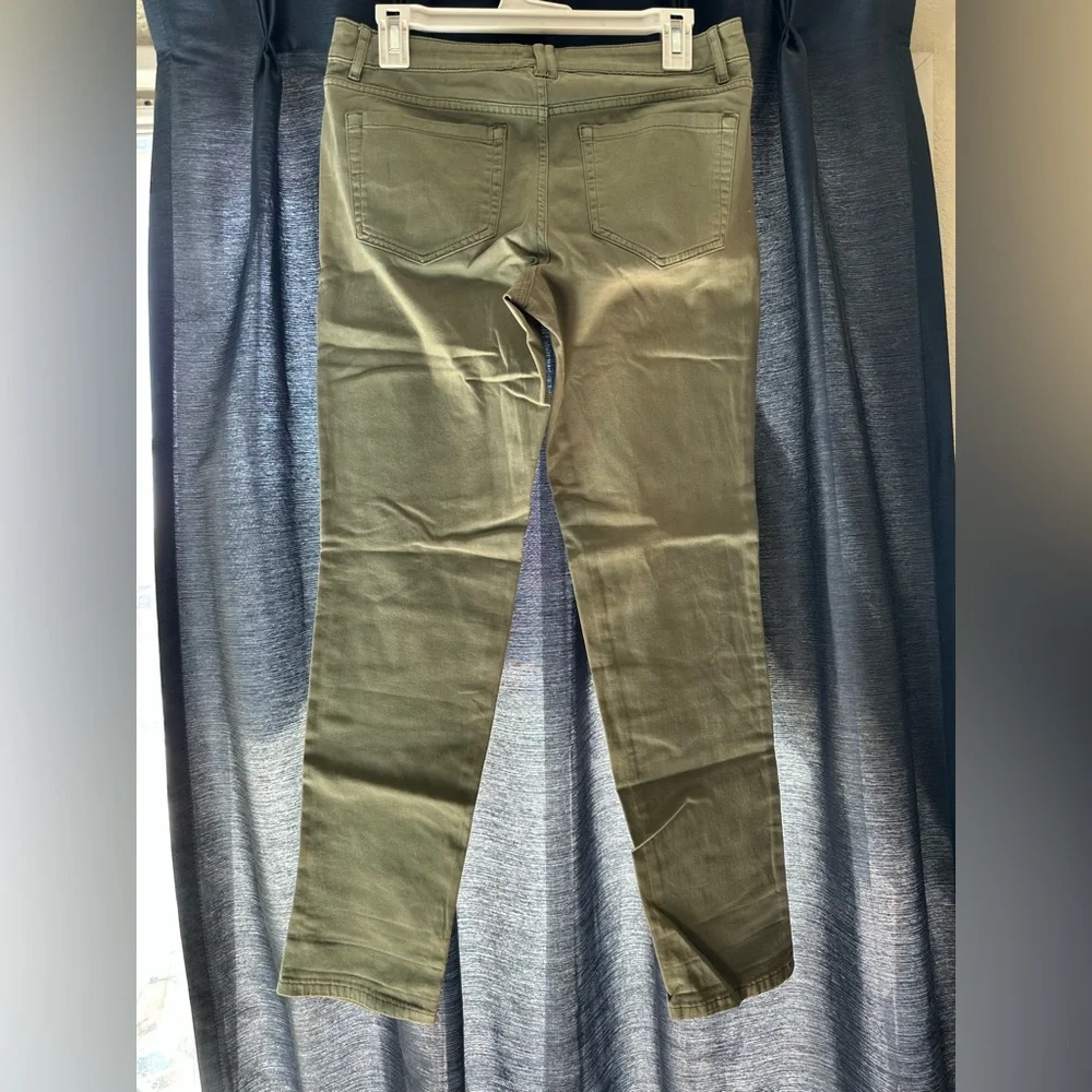 Olive Green Casual Pants - Picture 3 of 4